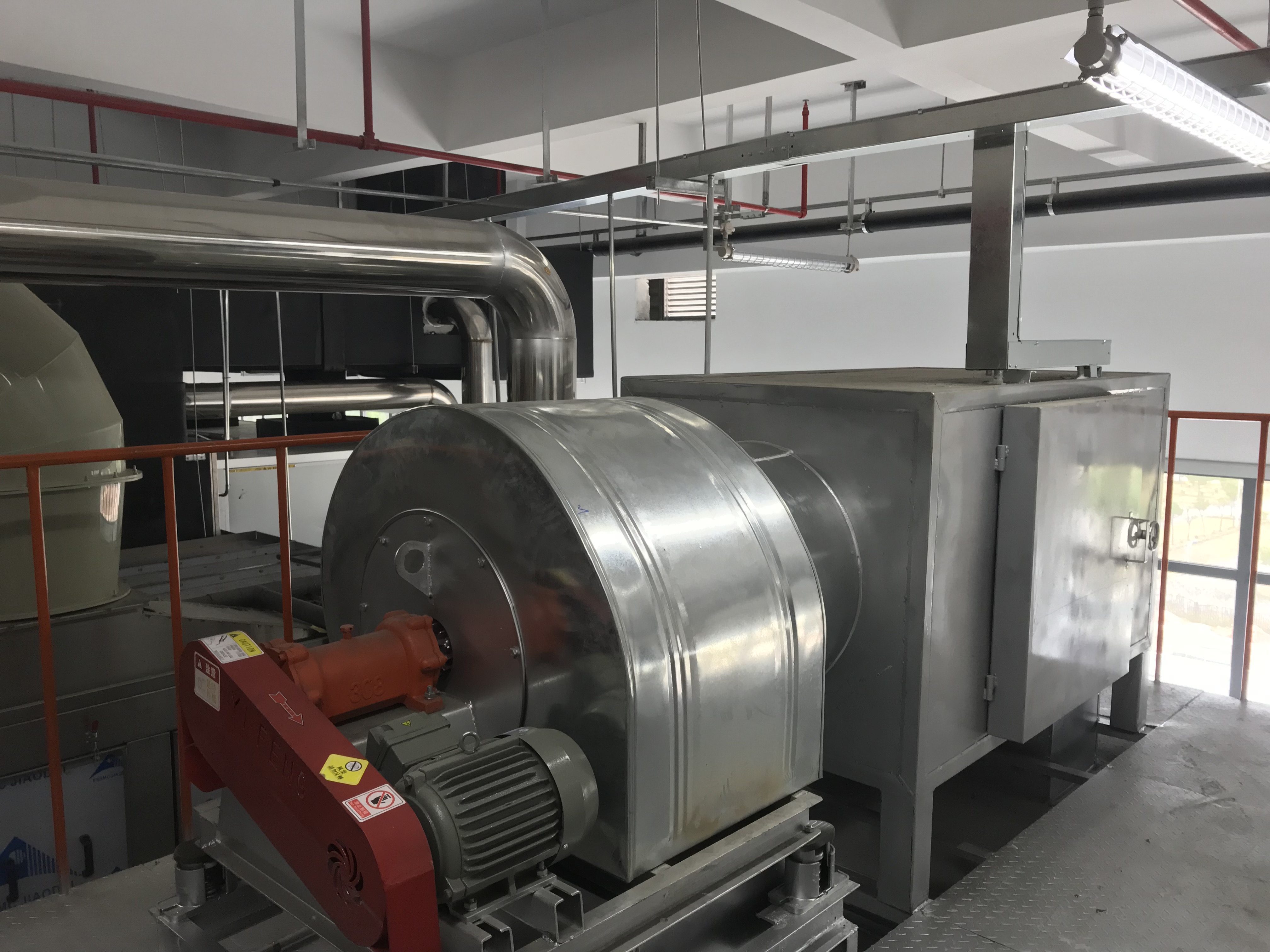 電熱管集中加熱箱